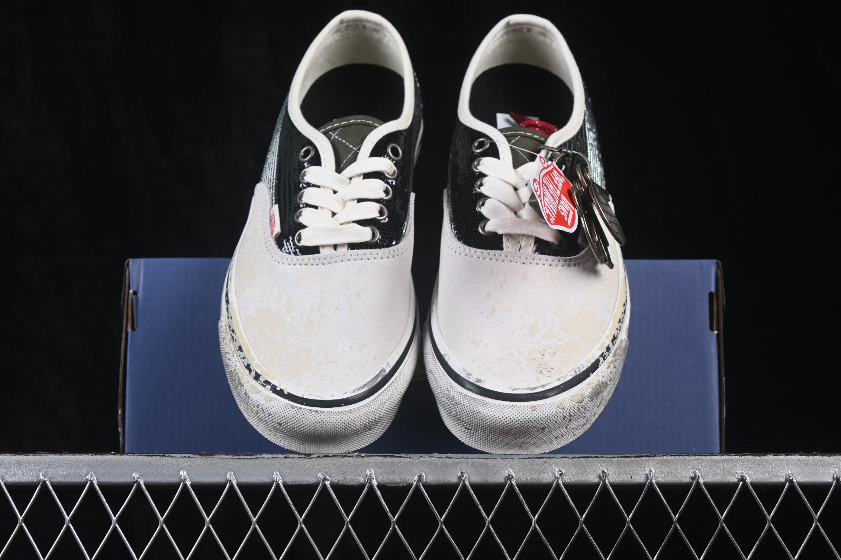 All categories Vans Vans series Vans Low Vans low-top Vans Authentic 44 Vans high-end branch low-top casual skateboard shoes VN000DB8MCG